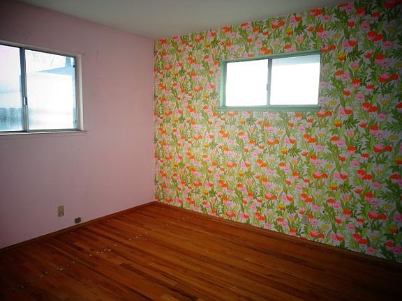 3rd image of 2124 Corbin Ln