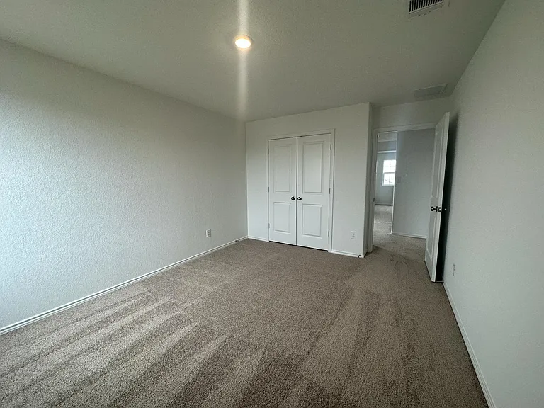 312 Sonterra Dr — Photo 25
