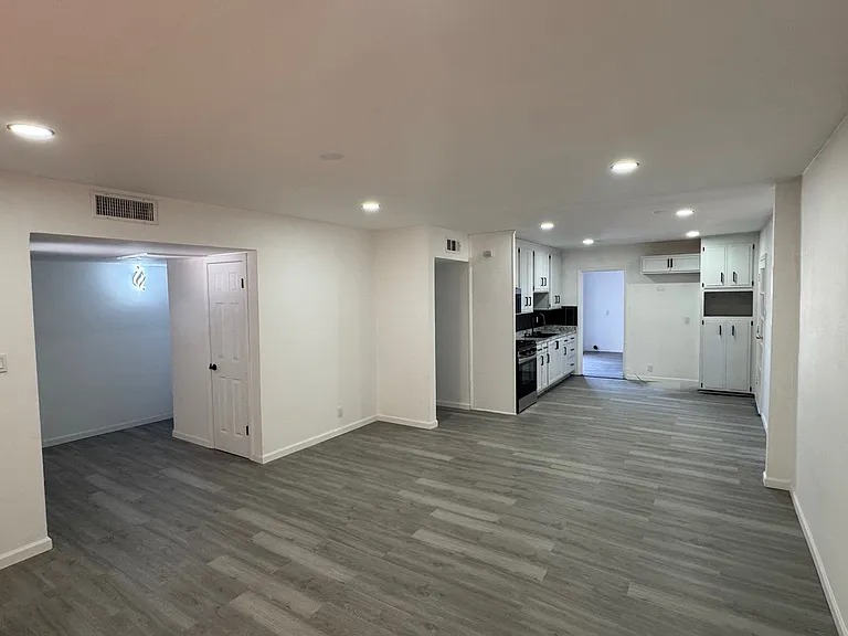 606 Smoketree Dr — Photo 12