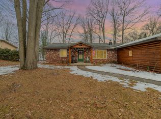 207 Widdis Dr, Prudenville, MI