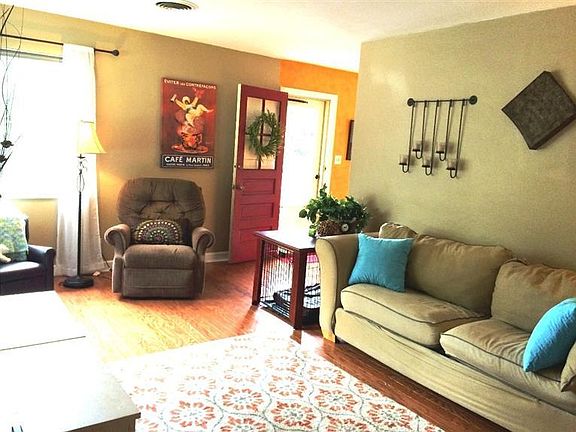 5th image of 141 Lincoln Park Blvd