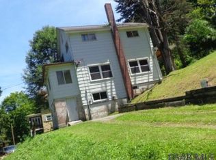 180 Pine St, South Fork, PA 15956