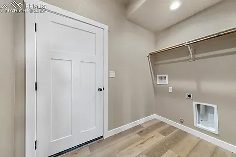 1229 N Picketwire Ln — Photo 25