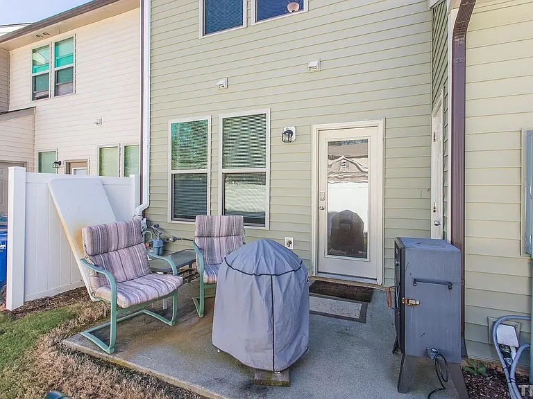 3243 Warm Springs Ln — Photo 17