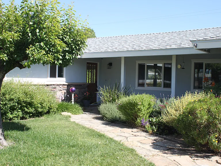3610 Cerrito St — Photo 76