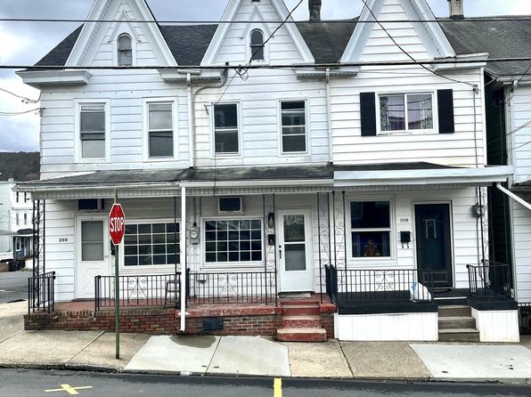 202 W 4th St