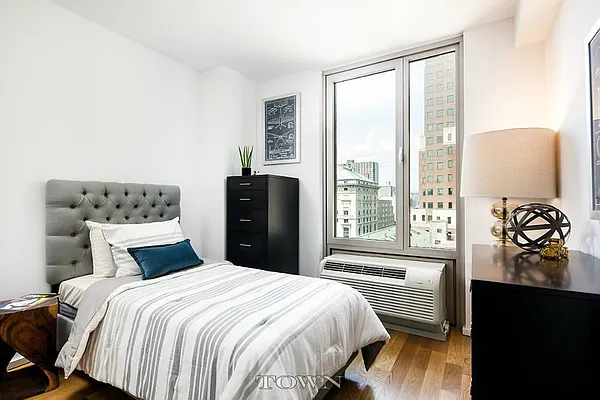 Rented by Town Residential | media 17