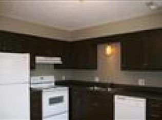 1203 N Main St, Nixa, MO 65714