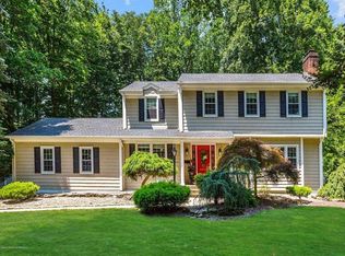51 Hampton Dr, Freehold, NJ 07728