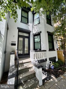 1009 Irving St NW, Washington, DC, 20010