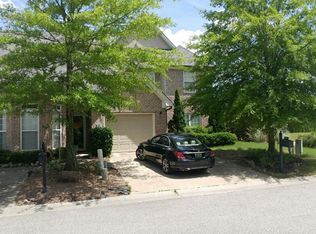 825 Reach Crst, Birmingham, AL 35242