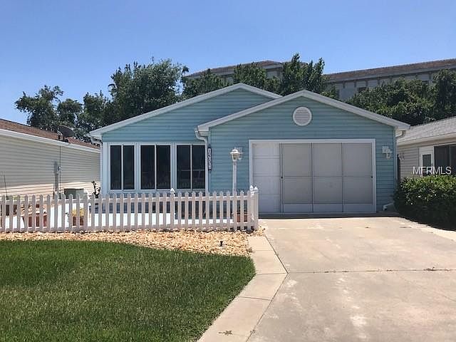 1st image of 1532 Lozano Ave