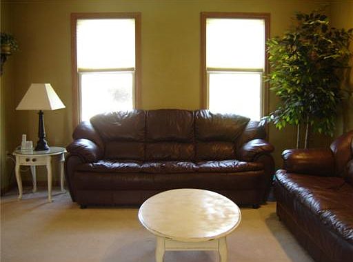 4th image of 110 Saddlebrook Dr