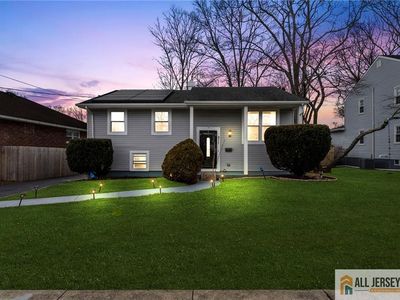 811 Coolidge Ave, Woodbridge, NJ, 07095