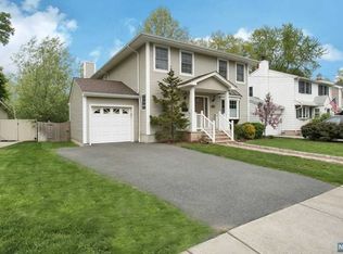 13-29 Sunnyside Dr #1X, Fair Lawn, NJ 07410