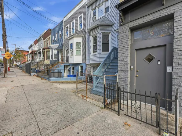 76 Bowers Street image 24 of 40