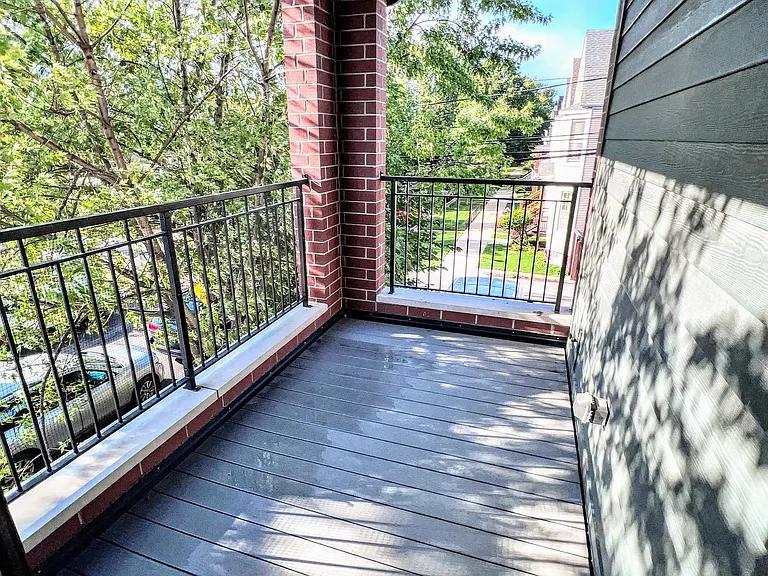 3203 N Ridgeway Ave #3C — Photo 12