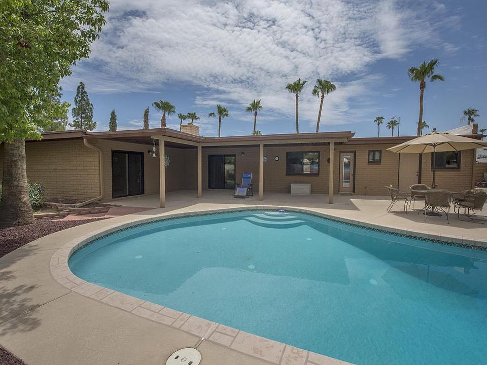 1st image of 3542 E Cochise Dr
