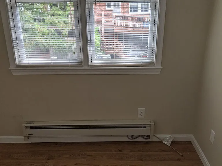 2319 40th Street NW — Photo 15