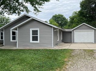 5122 N Winchester Ave, Kansas City, MO 64119