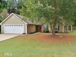 34 Holleys Grove Dr, Lagrange, GA 30240