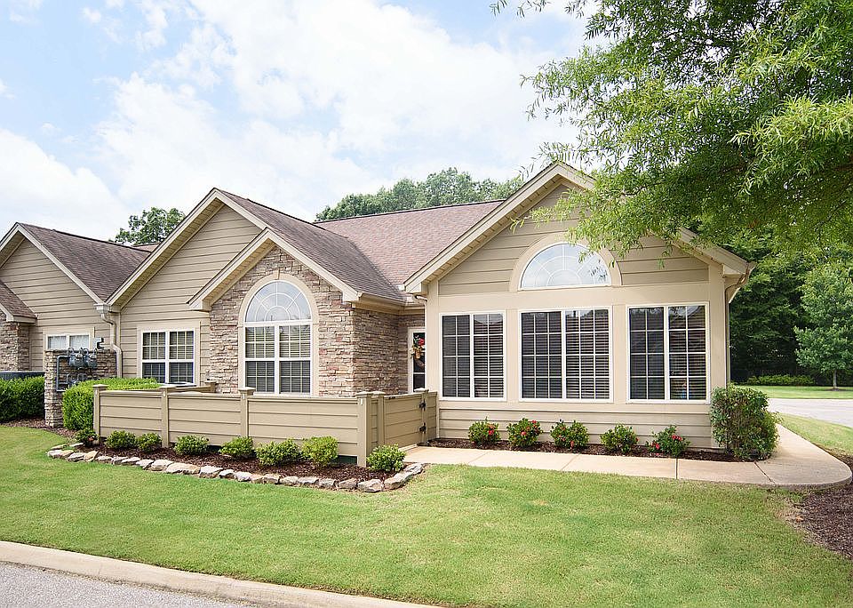 1st image of 1659 W Southfield Cir