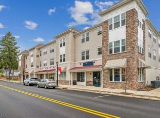 5 W River Styx Rd UNIT 205, Hopatcong, NJ 07843