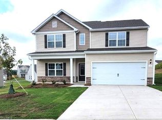 115 Courtland Dr, King, NC 27021