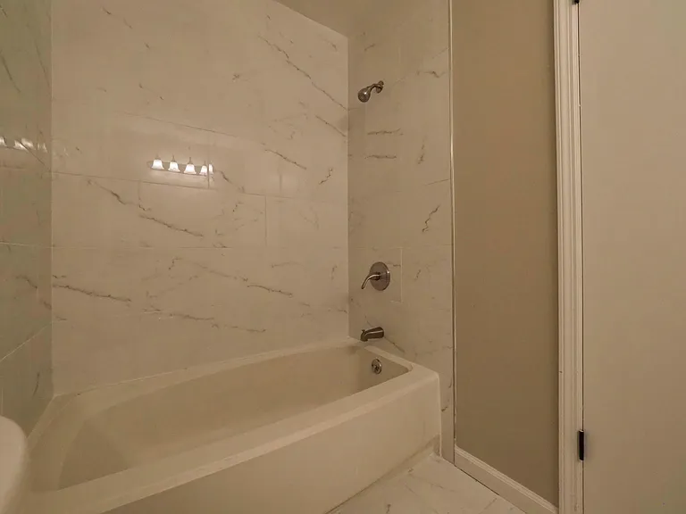 3865 Overton Manor Ln — Photo 16