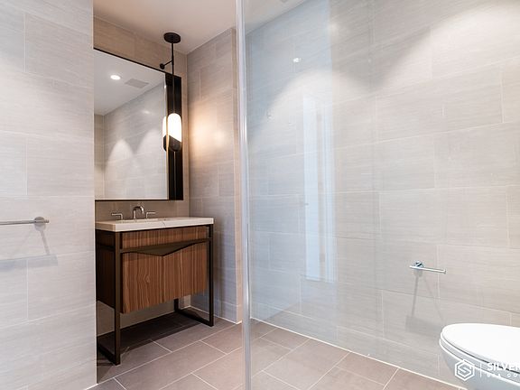 5th image of 133-27 39th Ave #8N