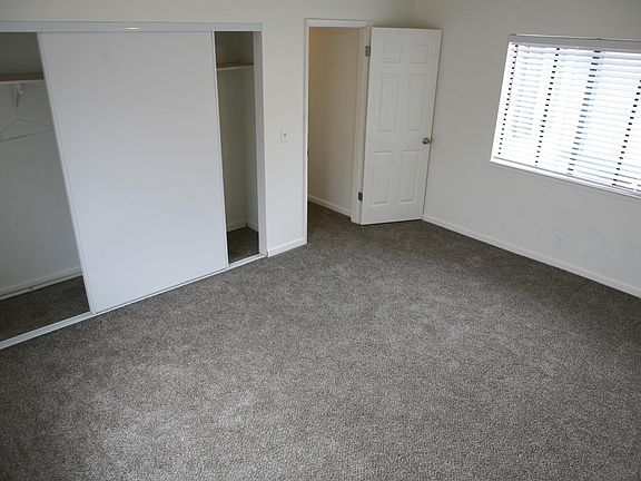 5th image of 5234 Columbia Ave #E