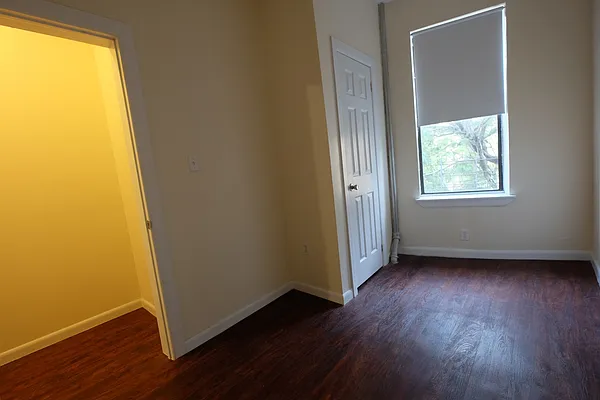 Rented by Keller Williams NYC | media 35