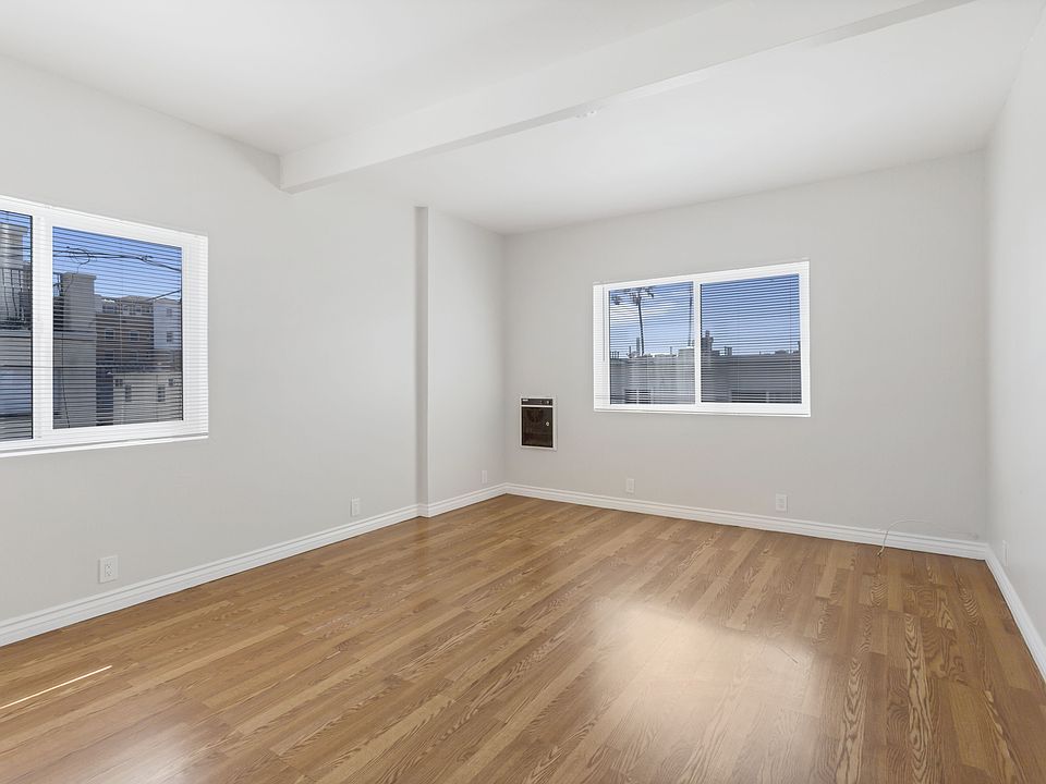 1st image of 14 Wavecrest Ave #11341485