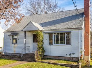15 Collins St, New Britain, CT 06051