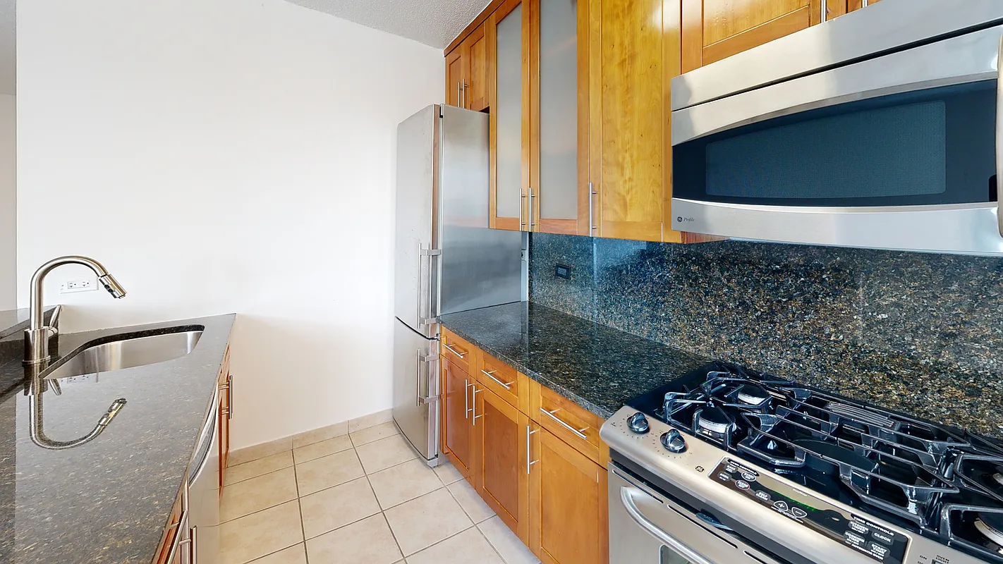 401 East 34th Street S15L