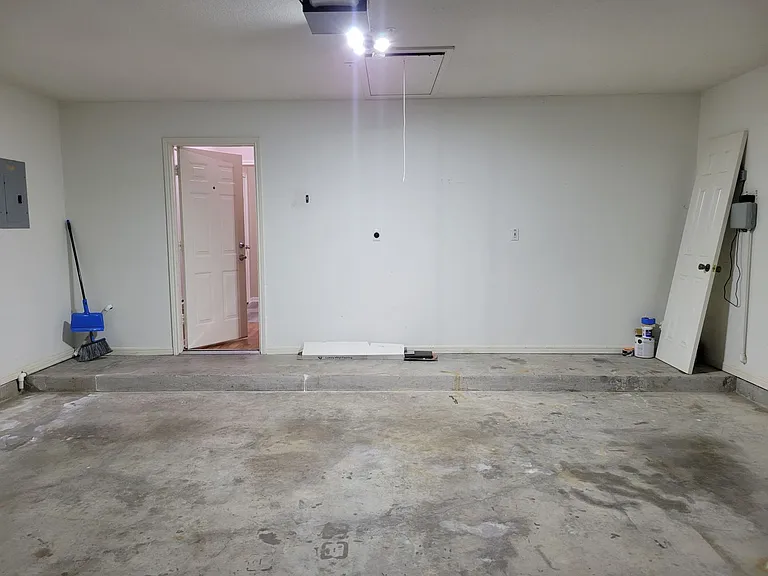 1104 Lambrusco Dr — Photo 31