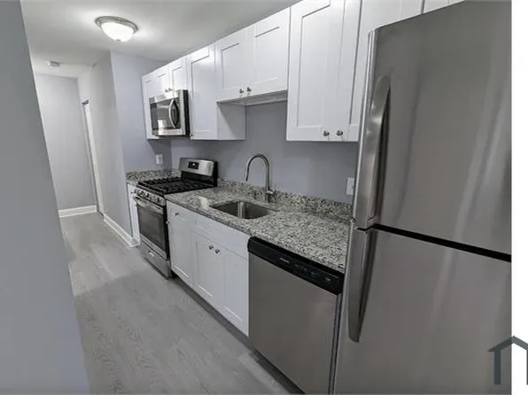 5325 Bass Pl SE, Washington, DC