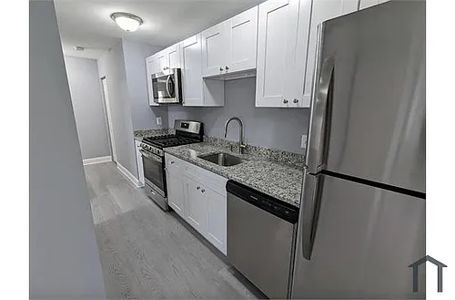 5325 Bass Pl SE Photo 1