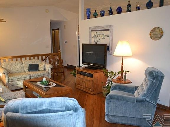 2nd image of 6212 W Coughran Ct