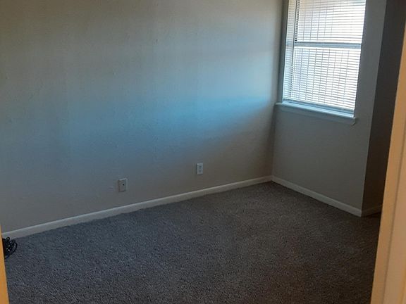 3rd image of 7011 SW Westchester Cir