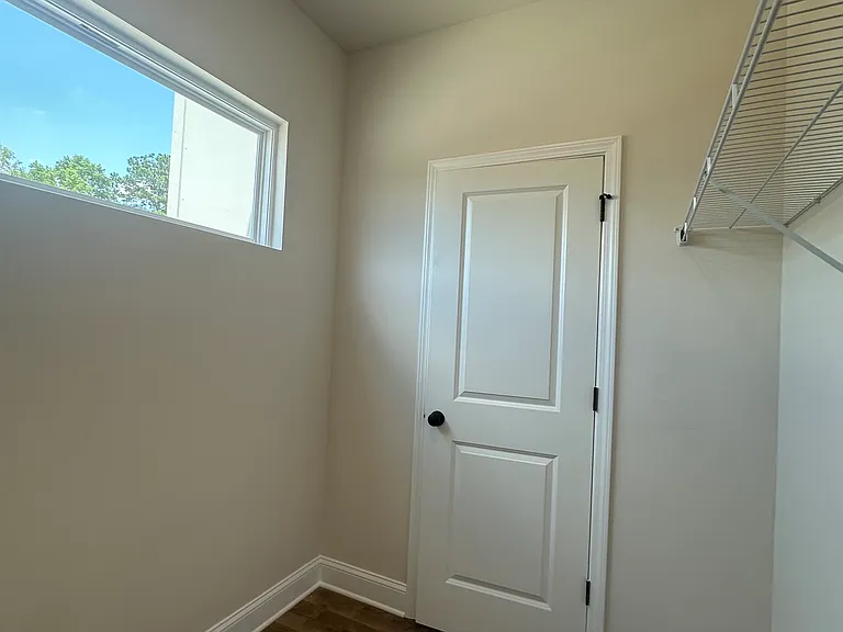 101 Asbury Dr NW #11 — Photo 17