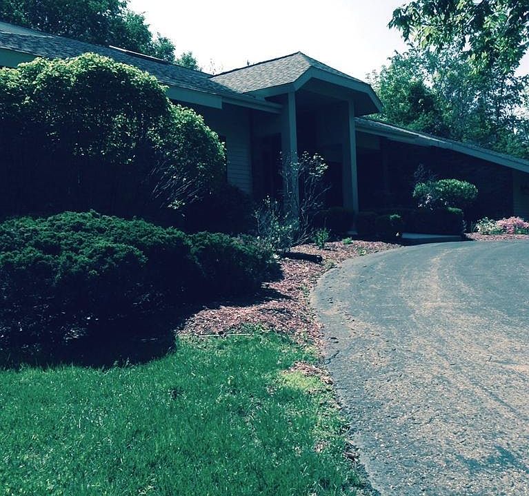 1st image of 3789 Barton Farm Dr