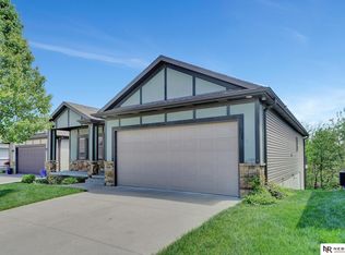 9206 S 71st St, Lincoln, NE 68516