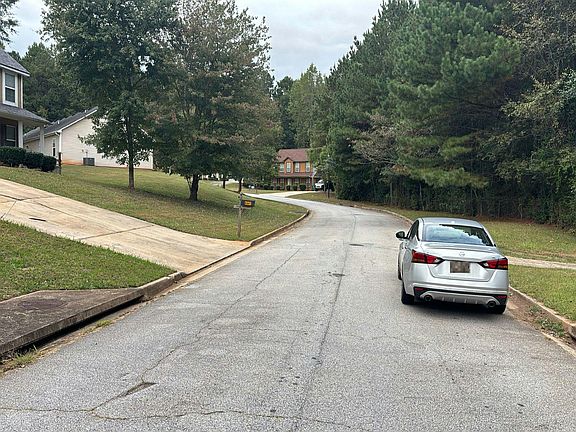 4th image of 4447 English Loop