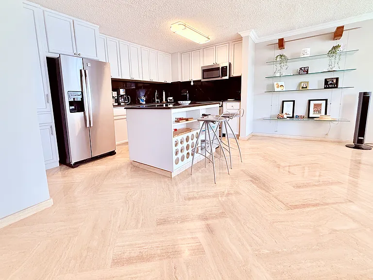 6410 Isla Verde Ave #10-A — Photo 9