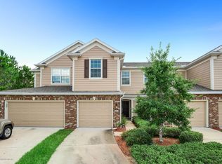 6875 Roundleaf Dr, Jacksonville, FL 32258