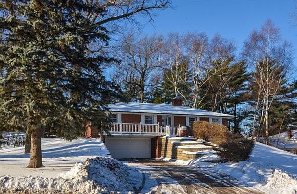 1st image of 931 Mount Mary Dr