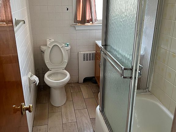 4th image of 70 Titus Ave Floor 2