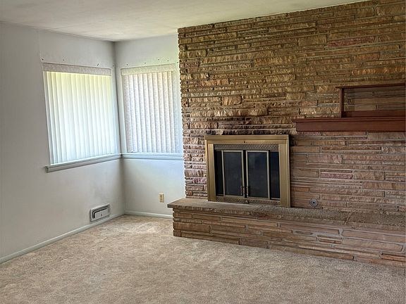 4th image of 1800 Jefferson Pl