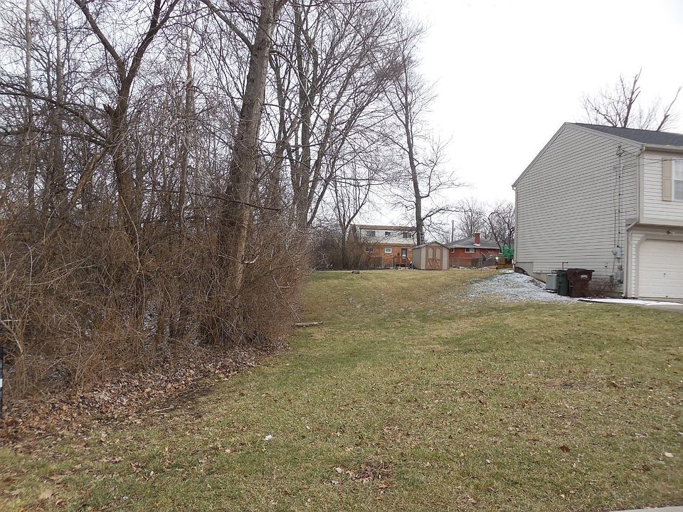 1st image of 135 Carrol Ave